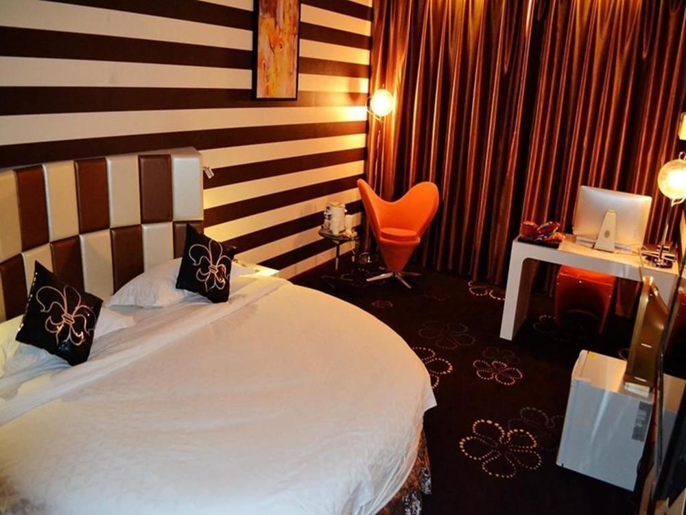 Victoria Hotel Luoyang  Bagian luar foto