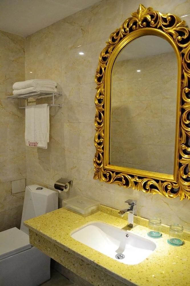 Victoria Hotel Luoyang  Bagian luar foto