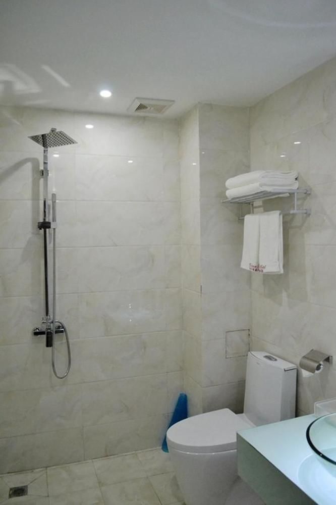 Victoria Hotel Luoyang  Bagian luar foto