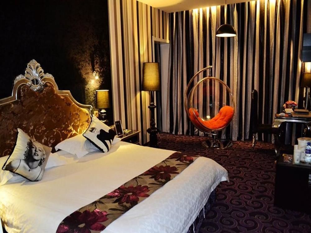 Victoria Hotel Luoyang  Bagian luar foto