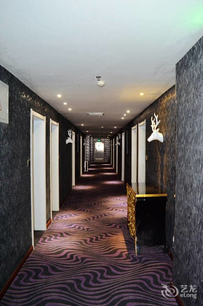 Victoria Hotel Luoyang  Bagian luar foto