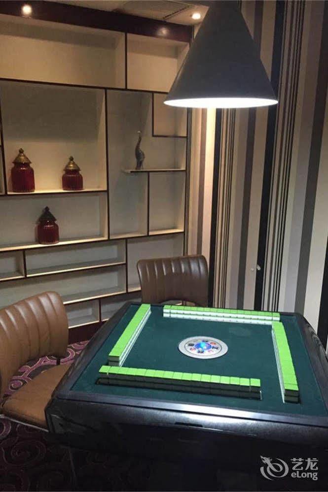 Victoria Hotel Luoyang  Bagian luar foto